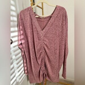 Adorable Women’s Top! • VENUS • Pink heather w/ cinched V-back • Small • EUC!